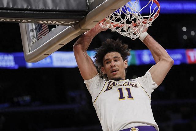 NBA对快船和莱昂纳德违规行为作出重罚，快船公开反对并计划申诉